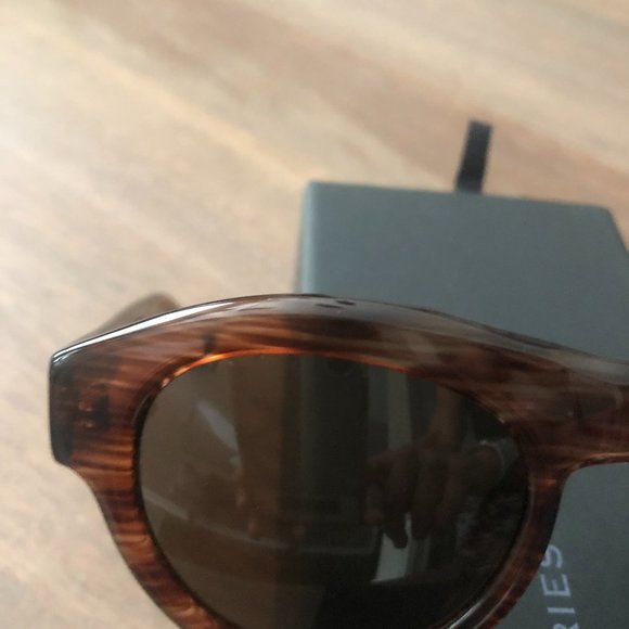 Dries Van Noten Sunglasses (Brand New - never worn) - Picture 4 of 4